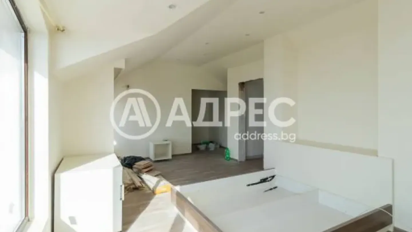 Spacious Villa with Sea Views - 6 Bedrooms, Varna, Bulgaria - Image 5