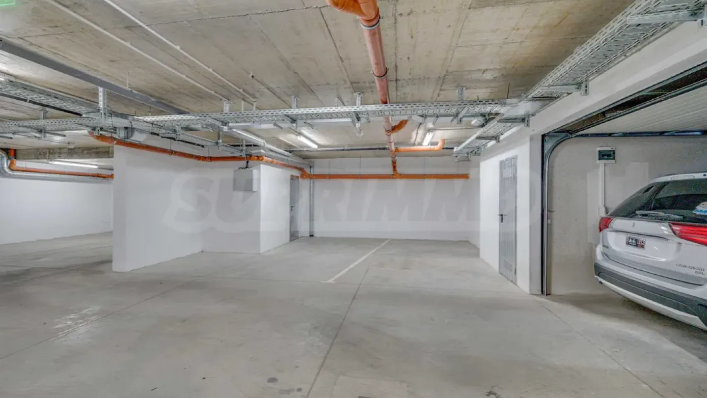 Spacious 2-Bedroom Apartment Near "Nadezhda" Metro - Image 1