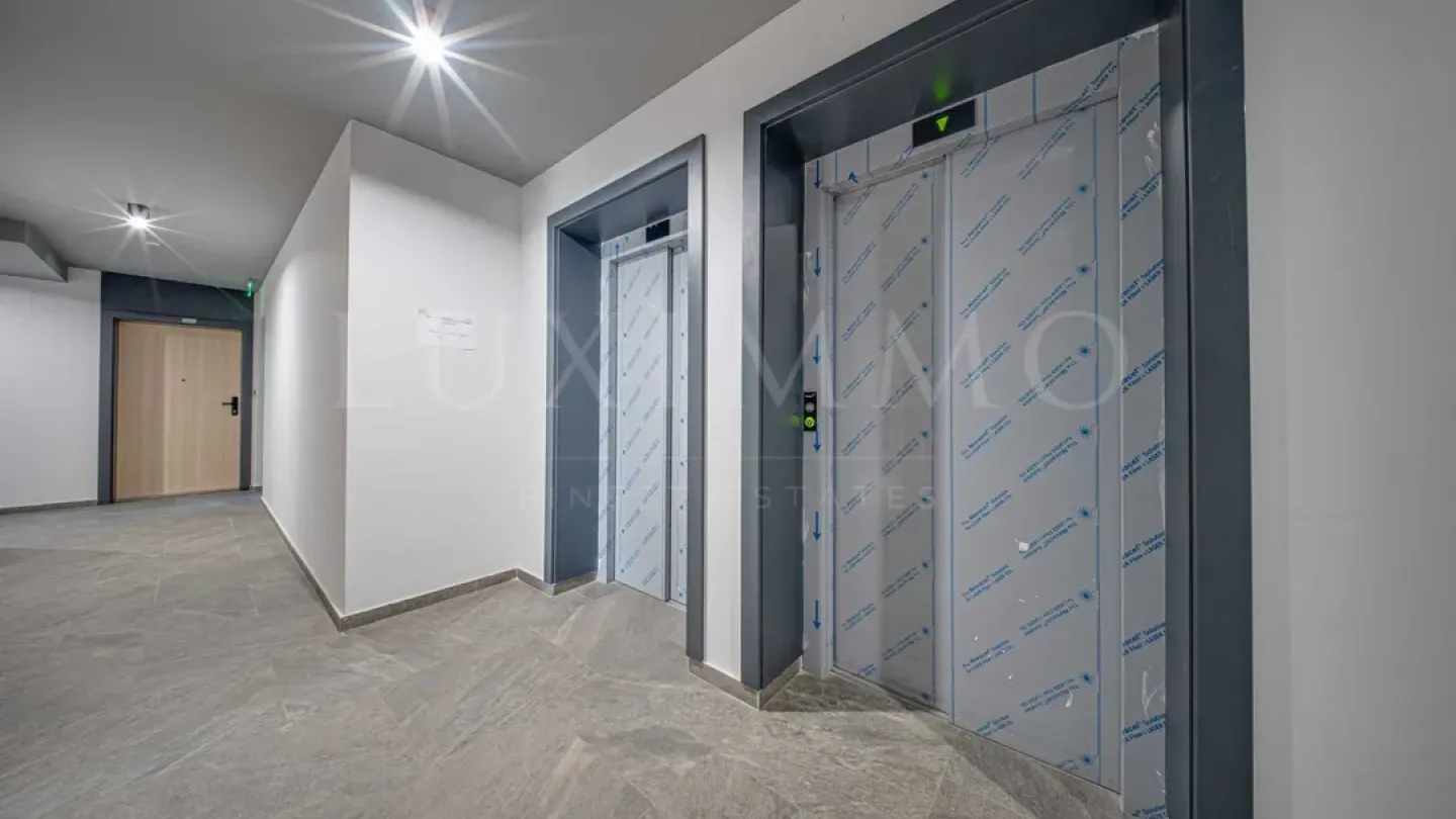 Stylish Fully Furnished One-Bedroom Apartment in Sofia's Vitosha District - Image 5