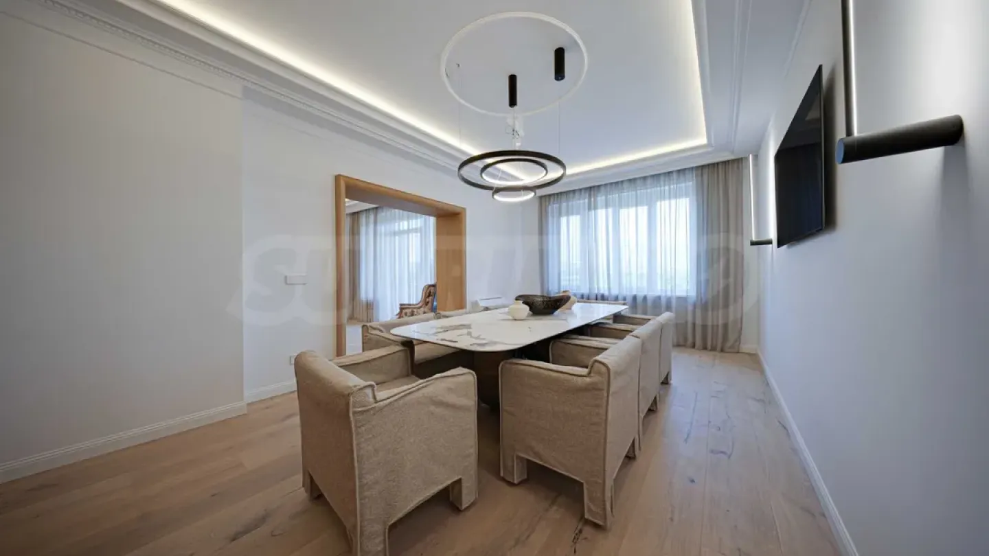 Luxurious Three-Bedroom Apartment in Sofia’s Prime Location – Exceptional Views & Features. - Image 5