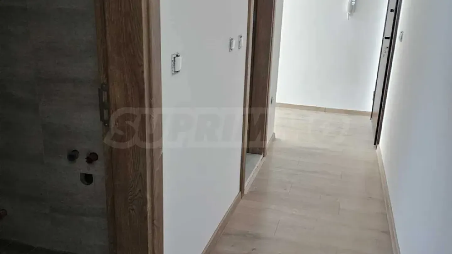 Varna Seafront 3BR Apartment - New! - Image 3