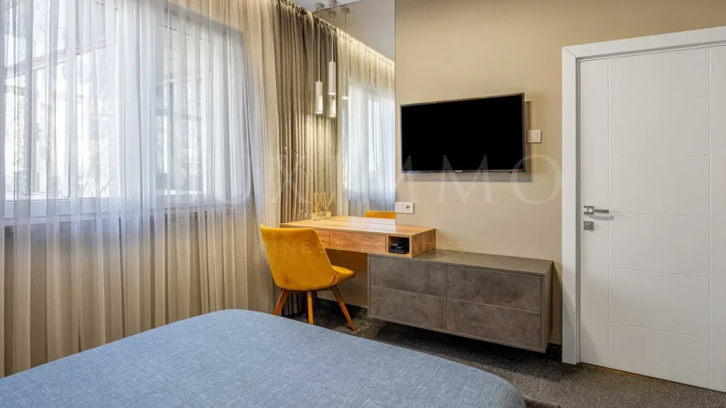 Spacious, Fully Furnished Apartment in Plovdiv's Kyuchuk Paris - Image 2