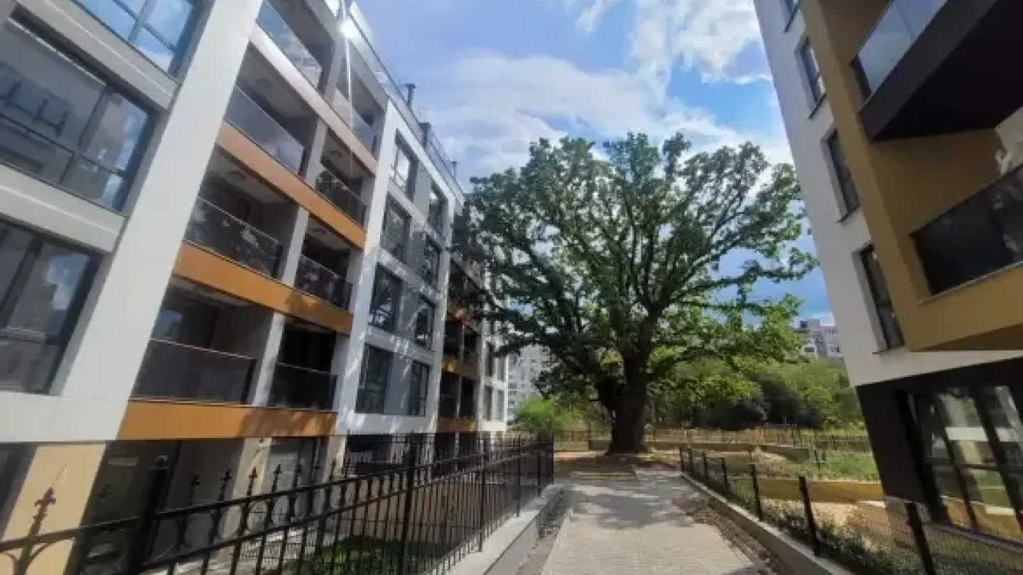 Spacious, Fully Furnished 3-Bedroom Apartment in Malyina Doline - Image 2