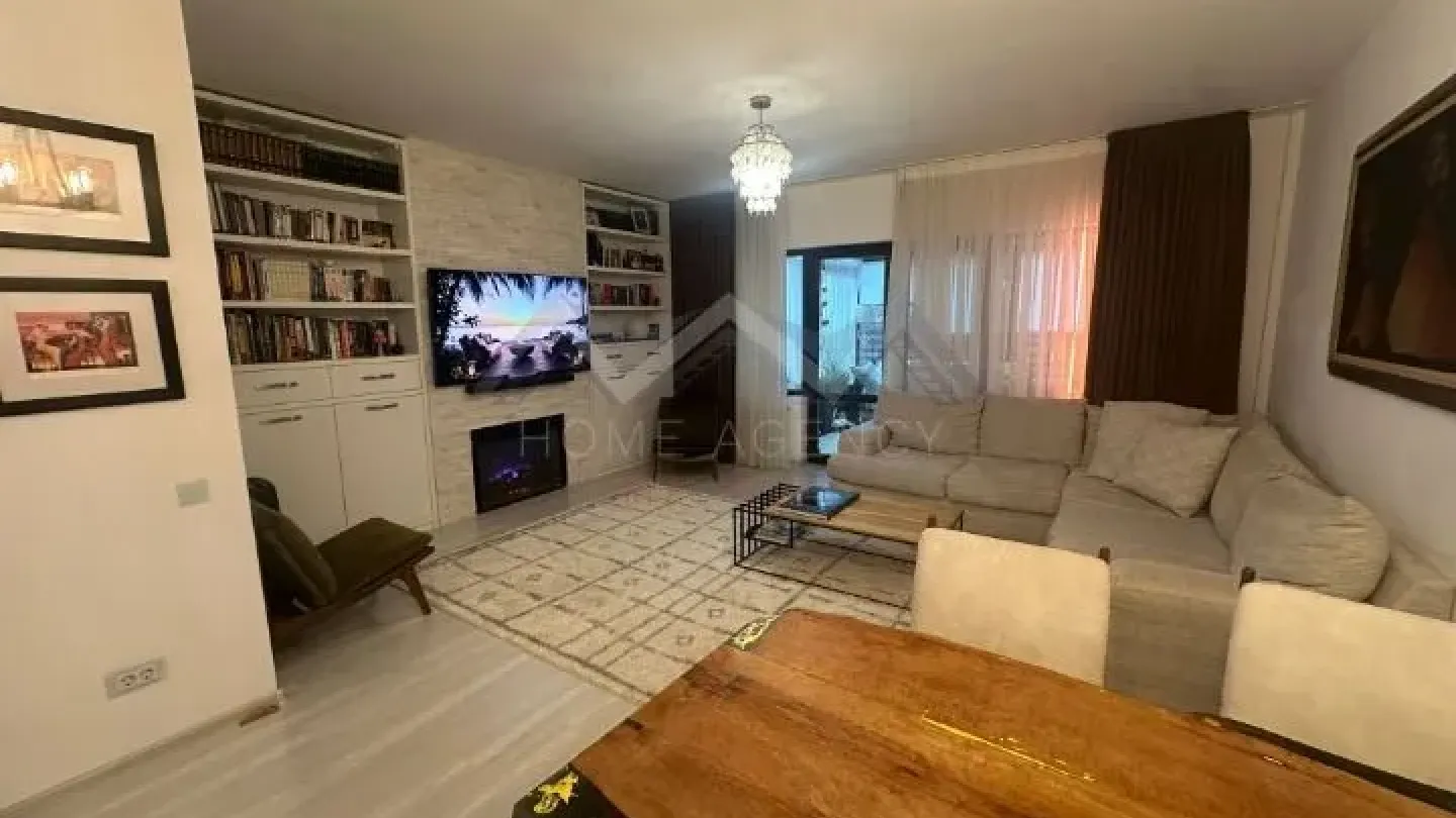 Luxurious Modern House in Otopeni – 3 Bed, 2 Bath - Image 2