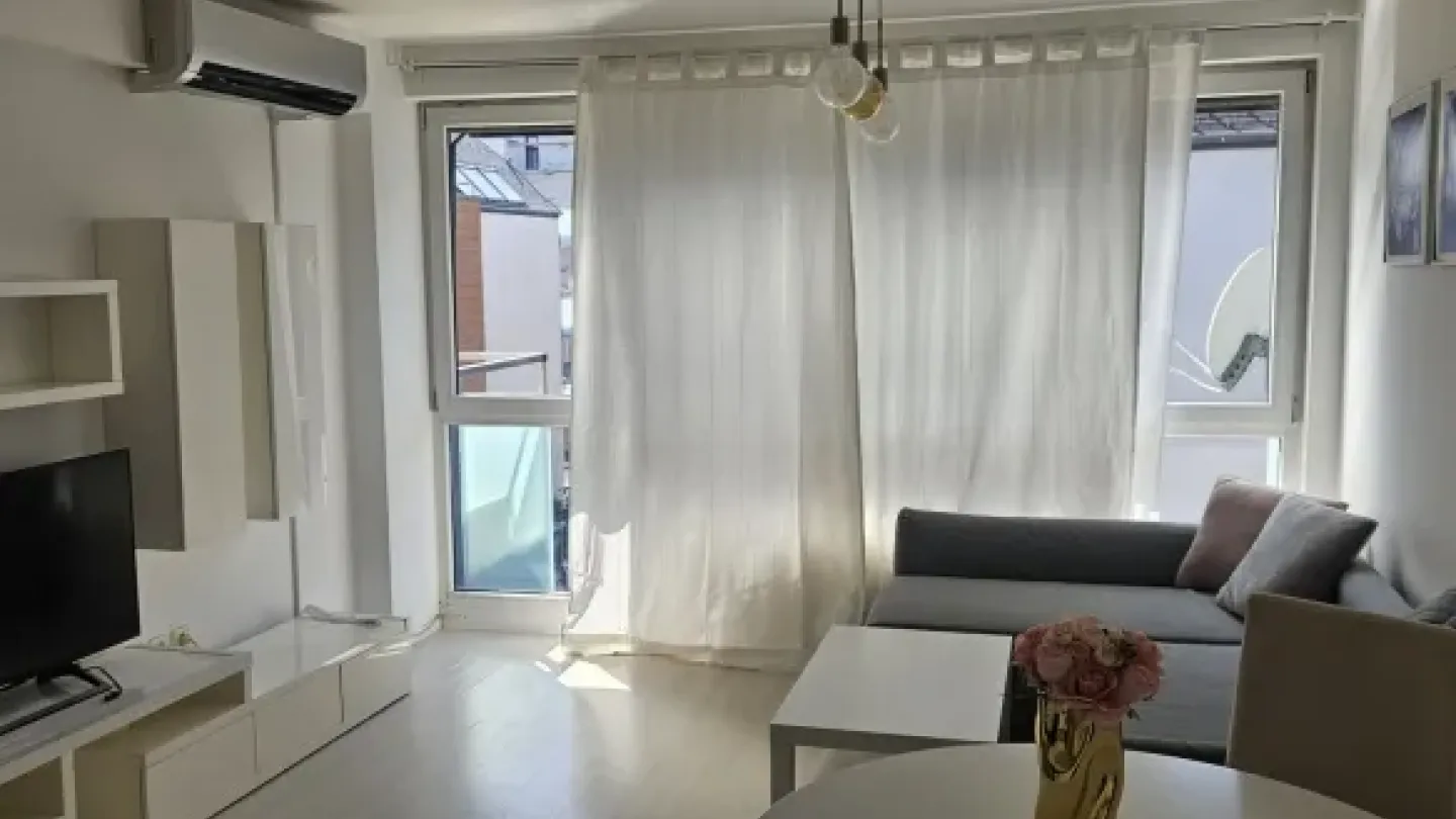 Fully Furnished Sofia Apartment with Pool, Excellent Location - Image 4