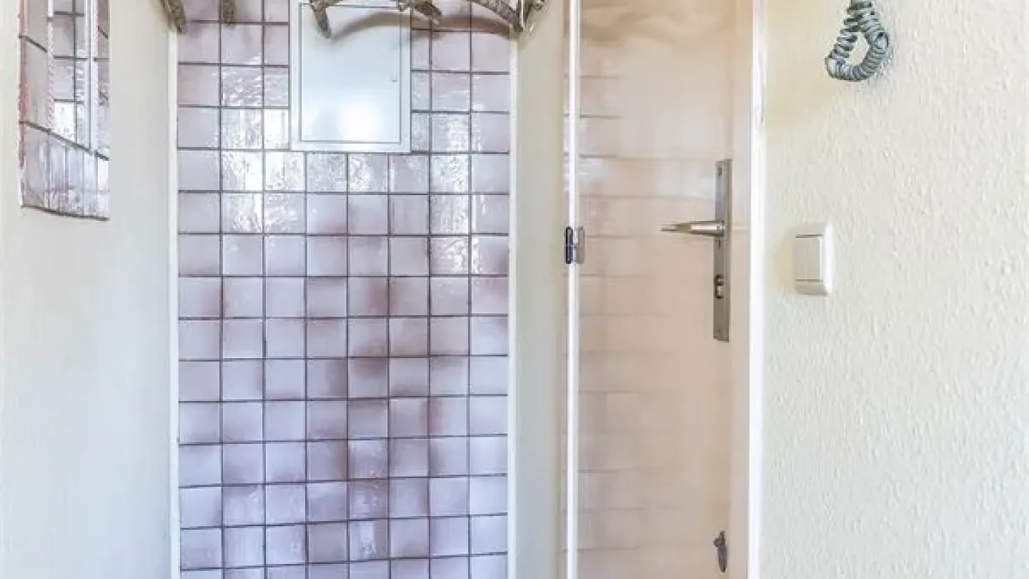 Charming Albert District Apartment with Terrace – 45m2 – Forest - Image 1