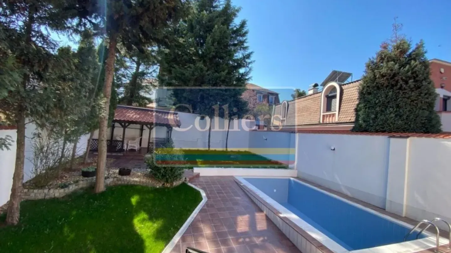 Spacious Belgrade House with Pool, Sauna & Garage for Rent - Image 3