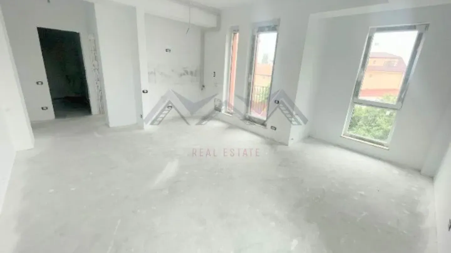 Spacious 2-Bedroom Apartment in Central Otopeni, New! - Image 1