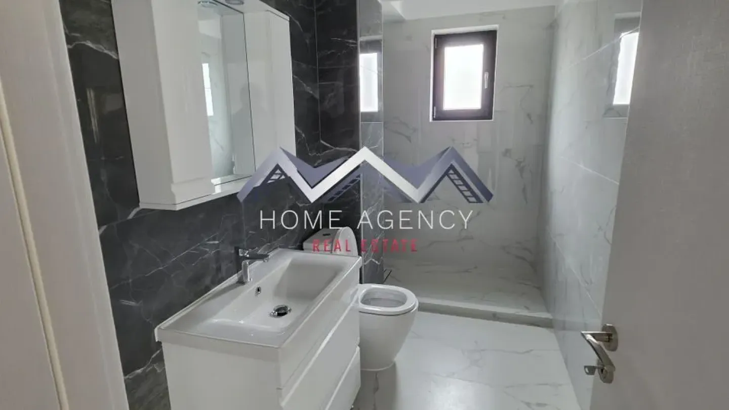 Modern 2-Bedroom Apartment in Otopeni with Parking - Image 3