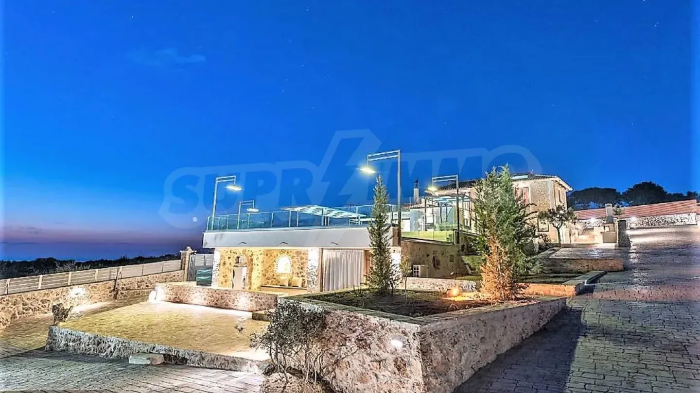 Zante Island Greek Villa: Luxurious 4-Bed Fully Furnished Residence - Image 2