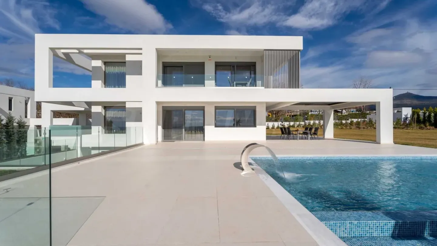 Luxury Villa Panorama, Thessaloniki - 5 Bed, 4 Bath - Image 2