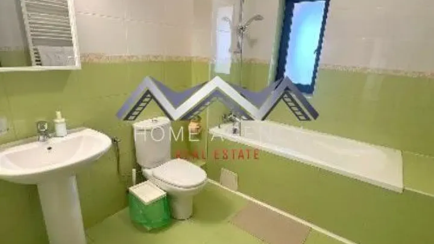 Spacious 5-Bedroom Villa in Corbeanca Forest - Fully Furnished - Image 4