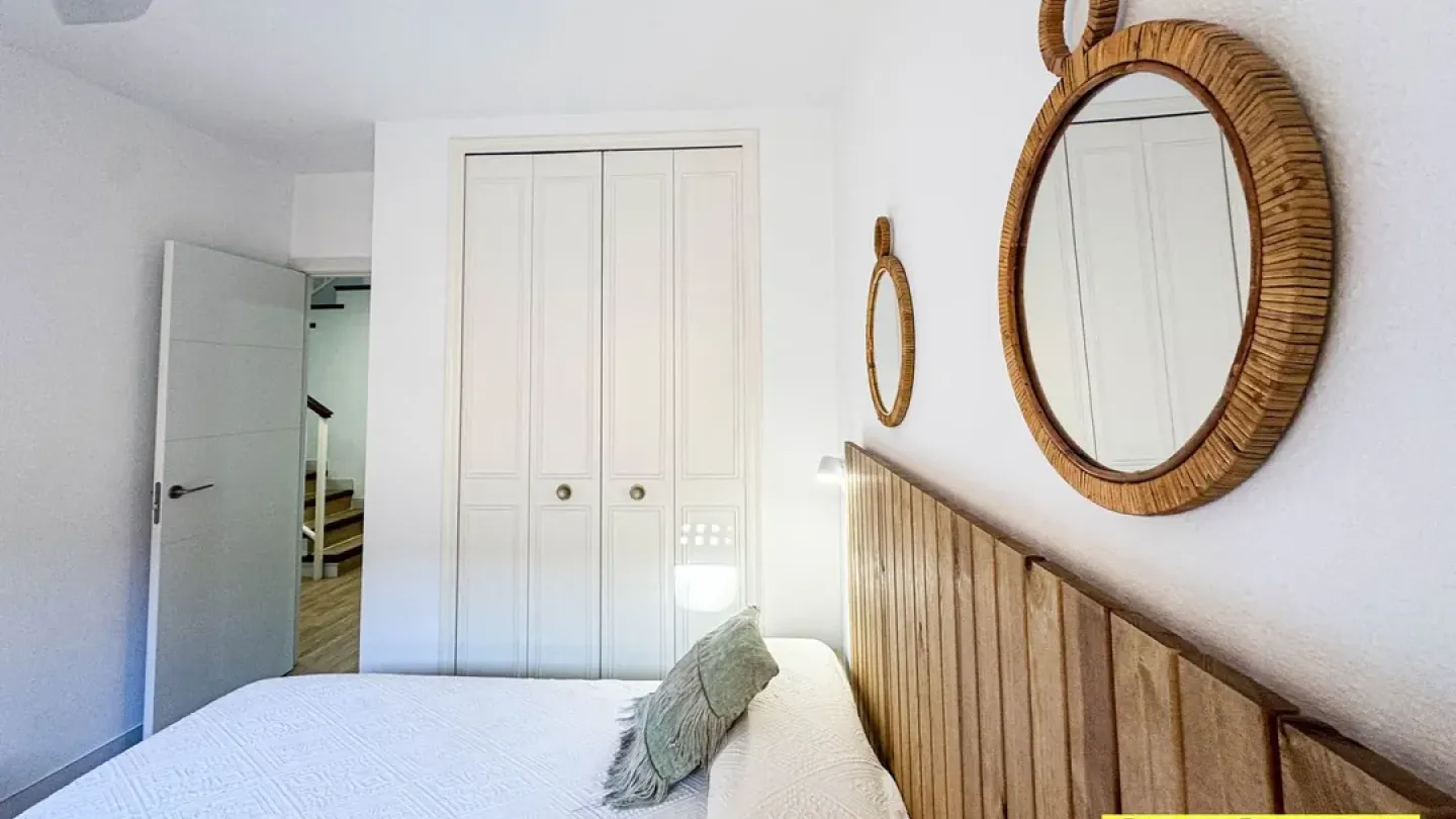 Spacious Duplex Apartment with Sea Views in Almerimar, Spain - Image 1