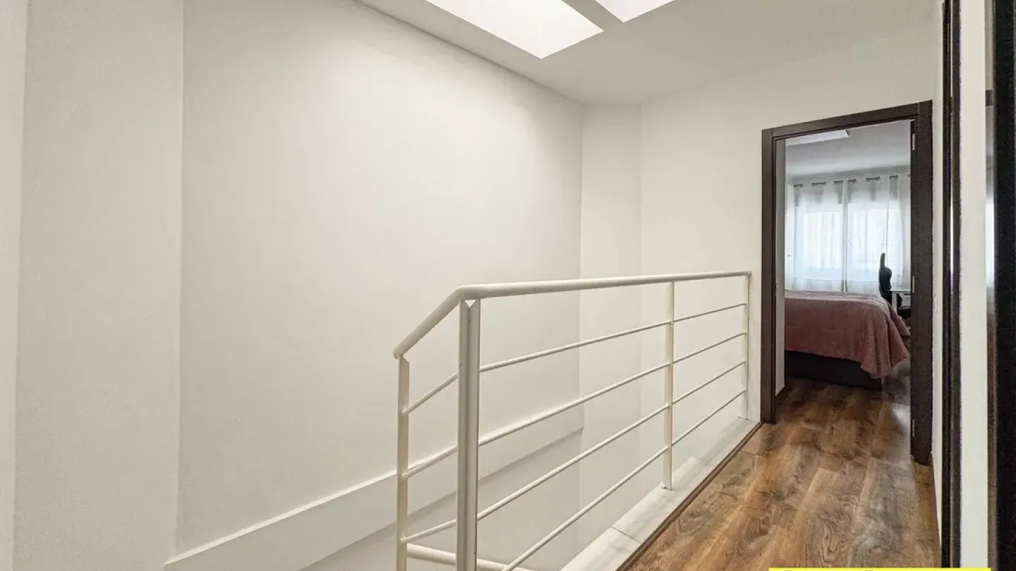 Spacious 4-Bedroom Duplex in Aguadulce with Sea Views – For Sale - Image 2