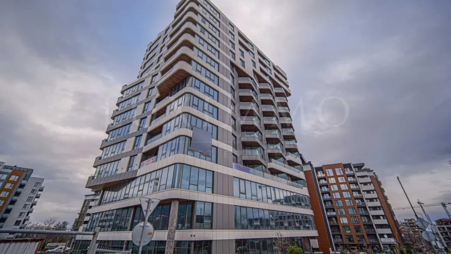 Spacious Two-Bedroom Apartment with Mountain Views in Sofia - Image 2