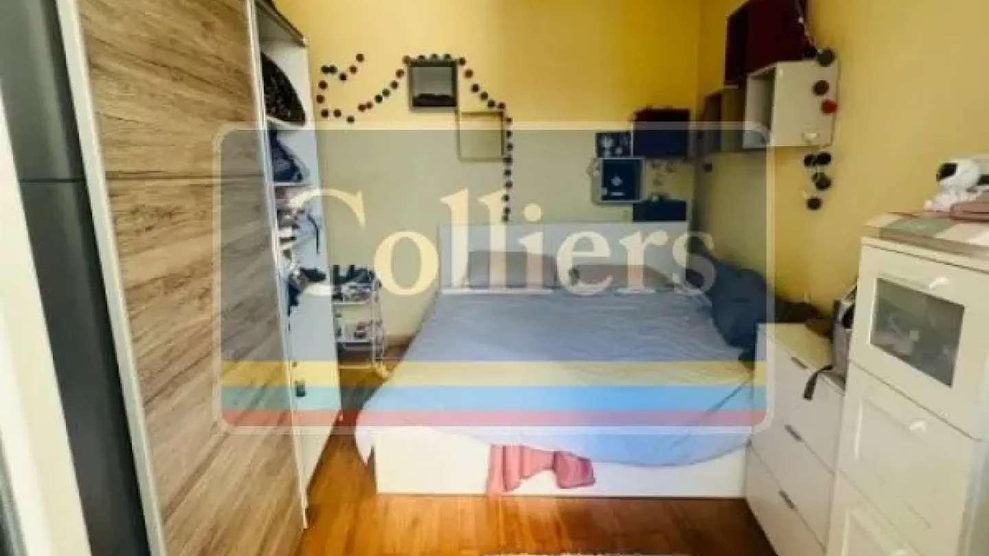 Spacious 5-Bedroom Apartment with Large Terrace in Belgrade's Center - Image 1