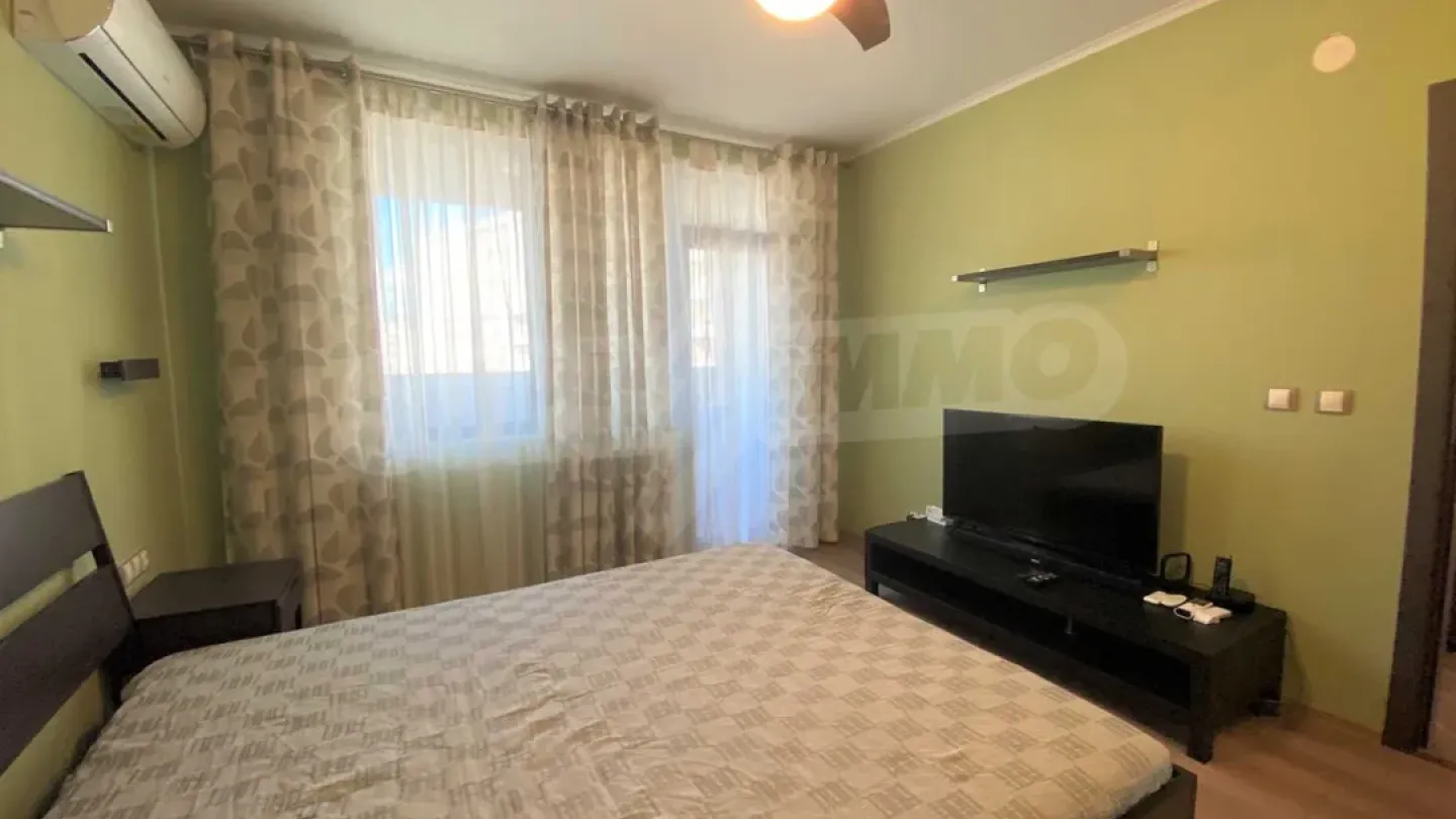 Spacious Sea View Apartment in Varna's "Chayka" District - Image 4