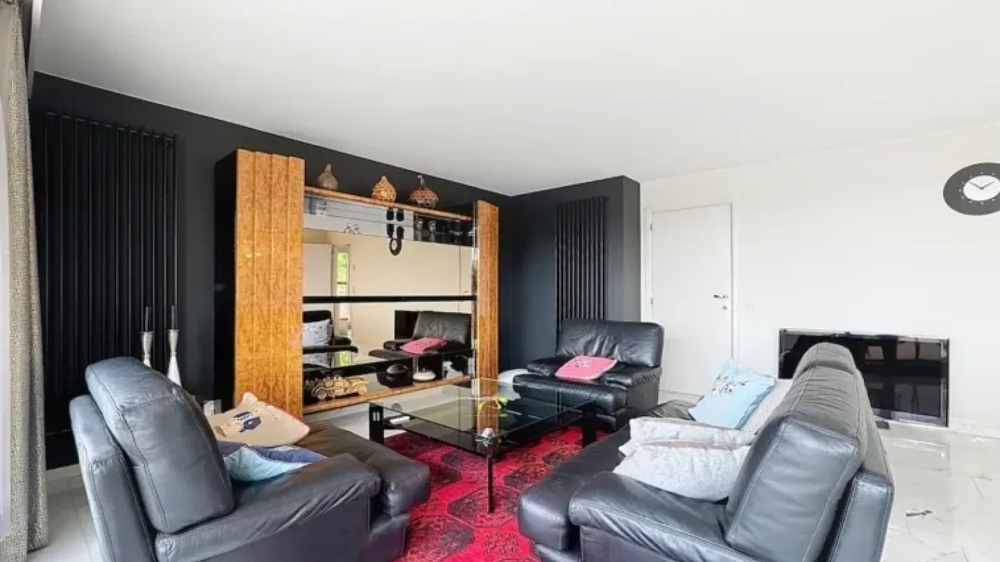 Spacious Zaventem Apartment with Two Terraces – Perfect for Living - Image 4