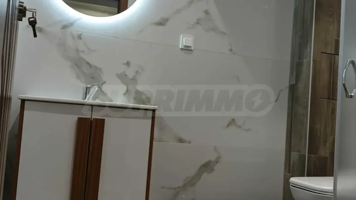 Fully Furnished 2-Bedroom Apartment in Plovdiv, Bulgaria - Image 2