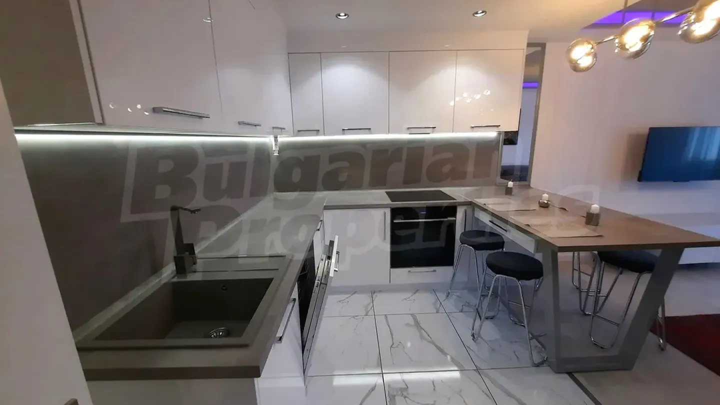 Spacious, Fully Furnished Apartment in Izgrev, Burgas - 66m2 - Image 2