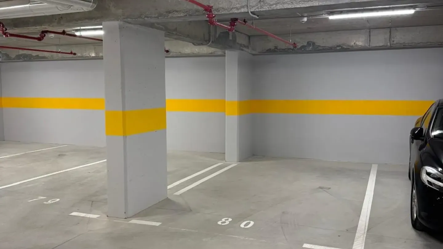 Fully furnished 2-bedroom apartment with garage in Belgrade, RS. - Image 5