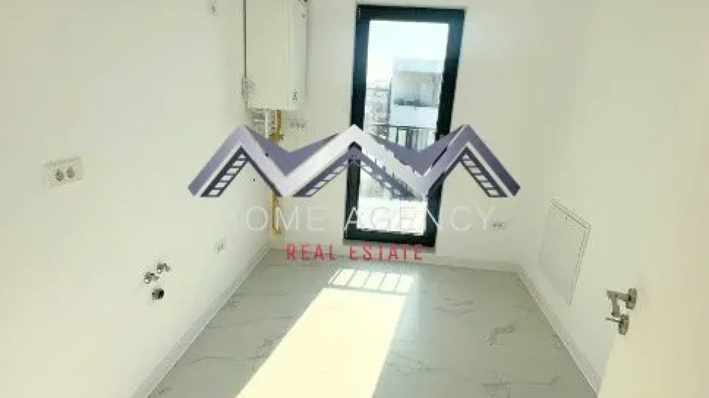 Modern 2-Bedroom Apartment in Otopeni – Perfect for Living or Investment - Image 4