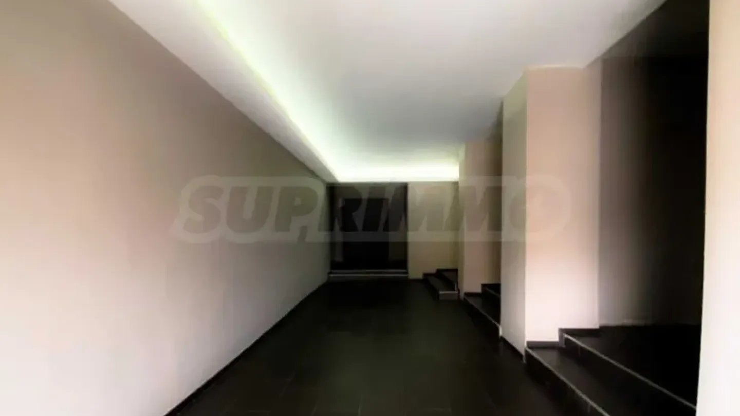 Fully furnished apartment near Metro Station Sofia - Image 4