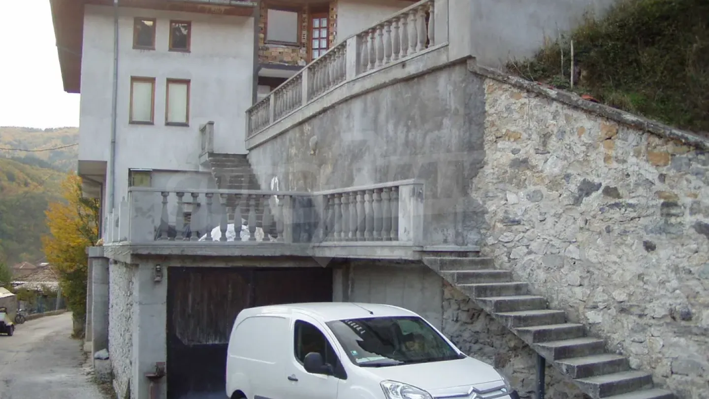 Spacious 3-Story House with Garden Near Smolyan: Perfect for Rural Tourism and Mountain Living. - Image 2