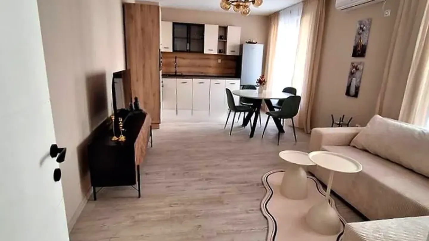 Stylish Fully Furnished One-Bedroom Apartment in Stara Zagora – 80m2 - Image 3