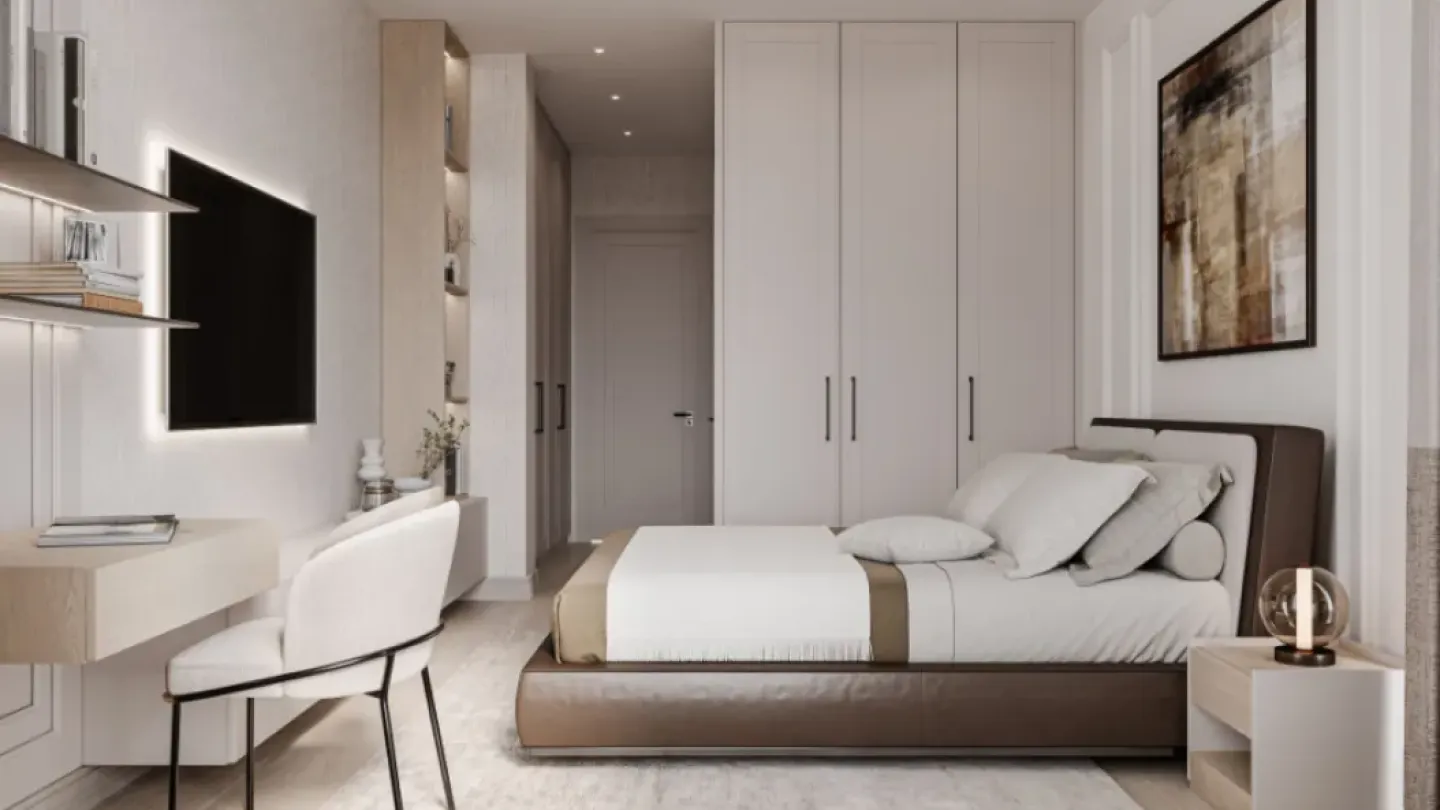 Spacious 3BR Apartment in Vracar with Garage & Balcony - Image 2