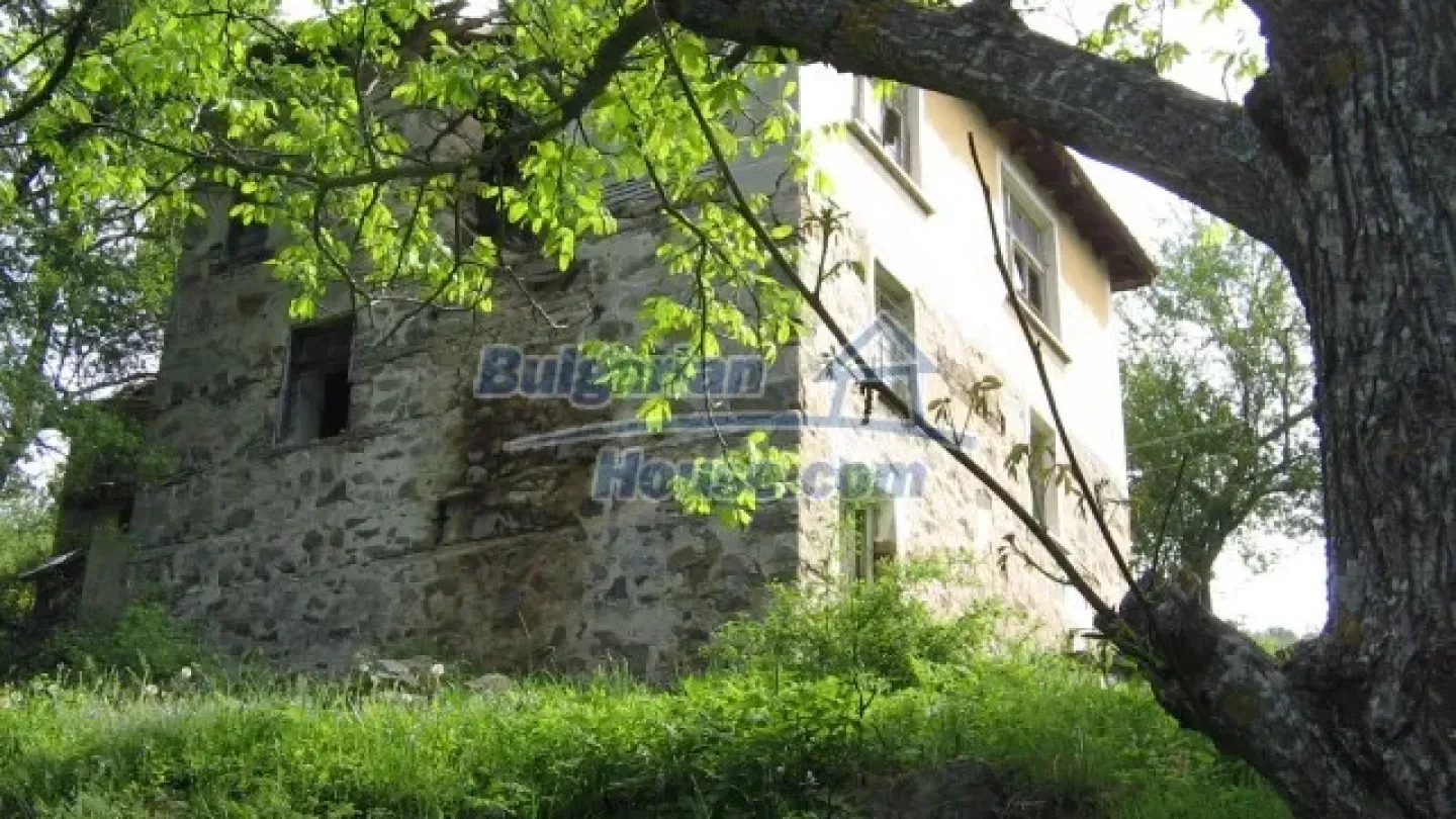 Spacious Three-Story House with Mountain Views Near Pamporovo - Image 5