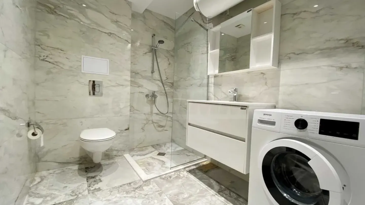 Stylish Plovdiv Apartment - Fully Furnished, 100m2 - Image 5