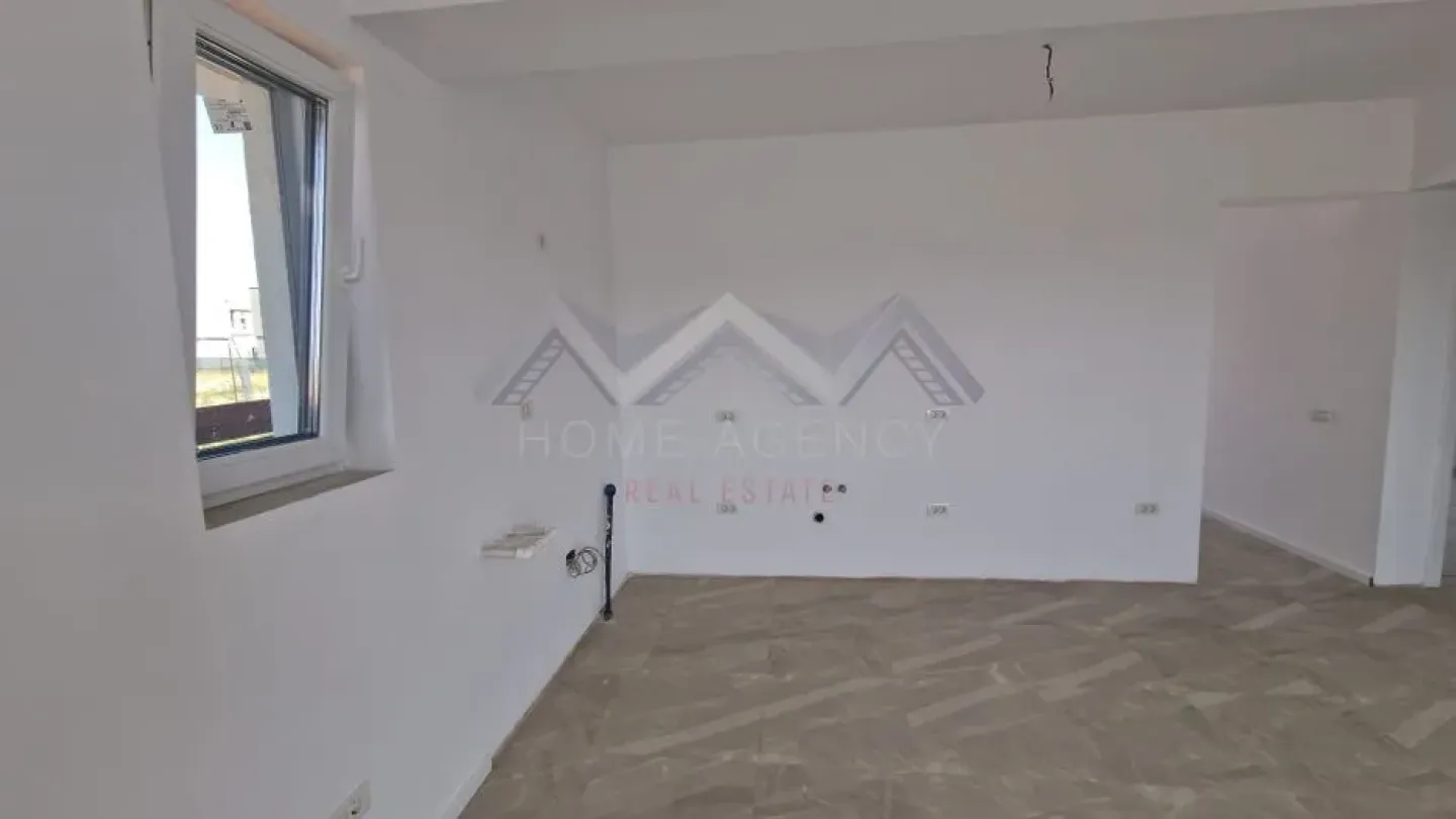 Spacious 3-Bedroom House in Otopeni, Modern Design, 90m2 - Image 2