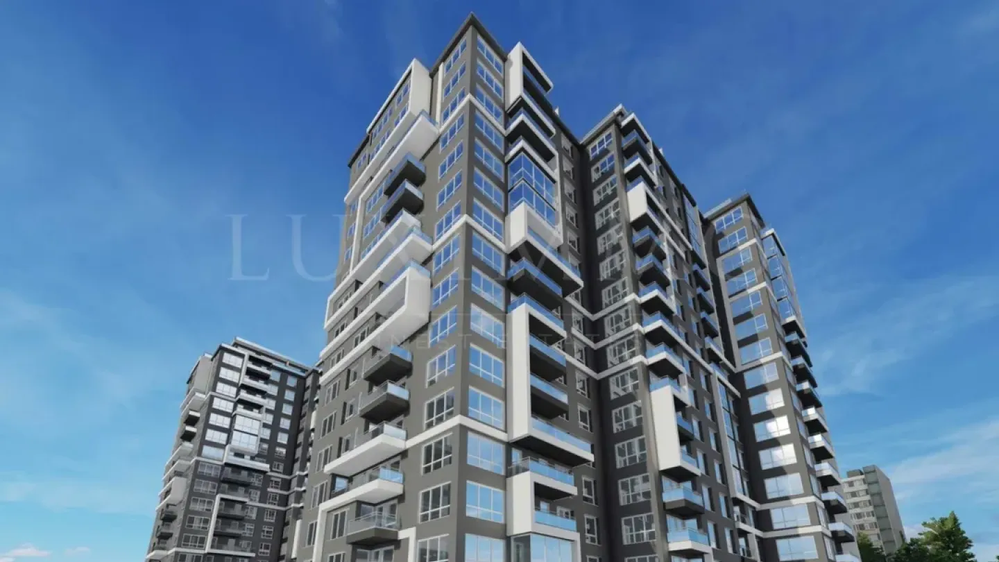 Spacious 2-Bed Apartment Near Mall & Amenities in Varna - Image 1