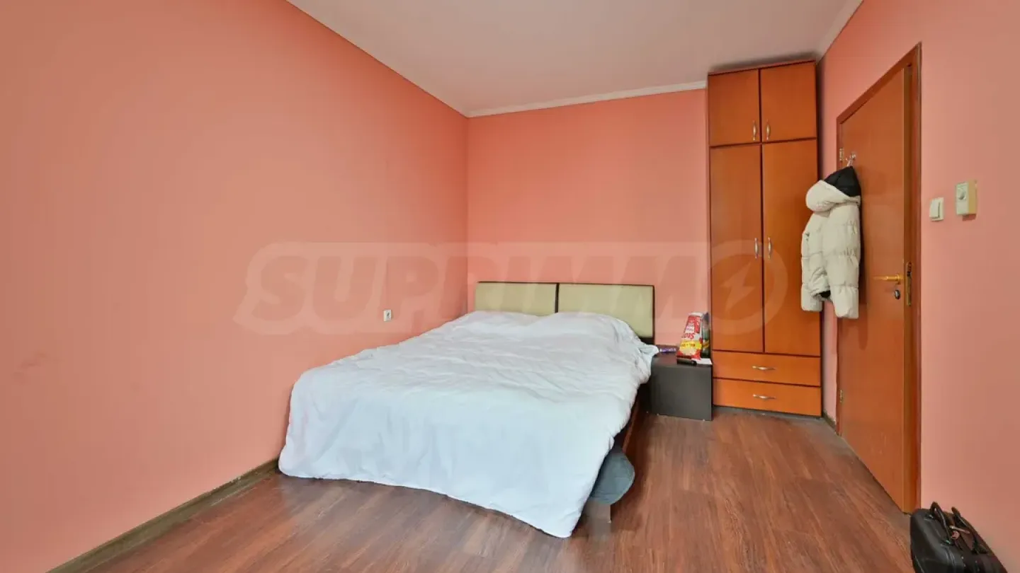 Spacious 2-Bedroom Apartment for Rent in Sunny "Manastirski Livadi" - Image 4