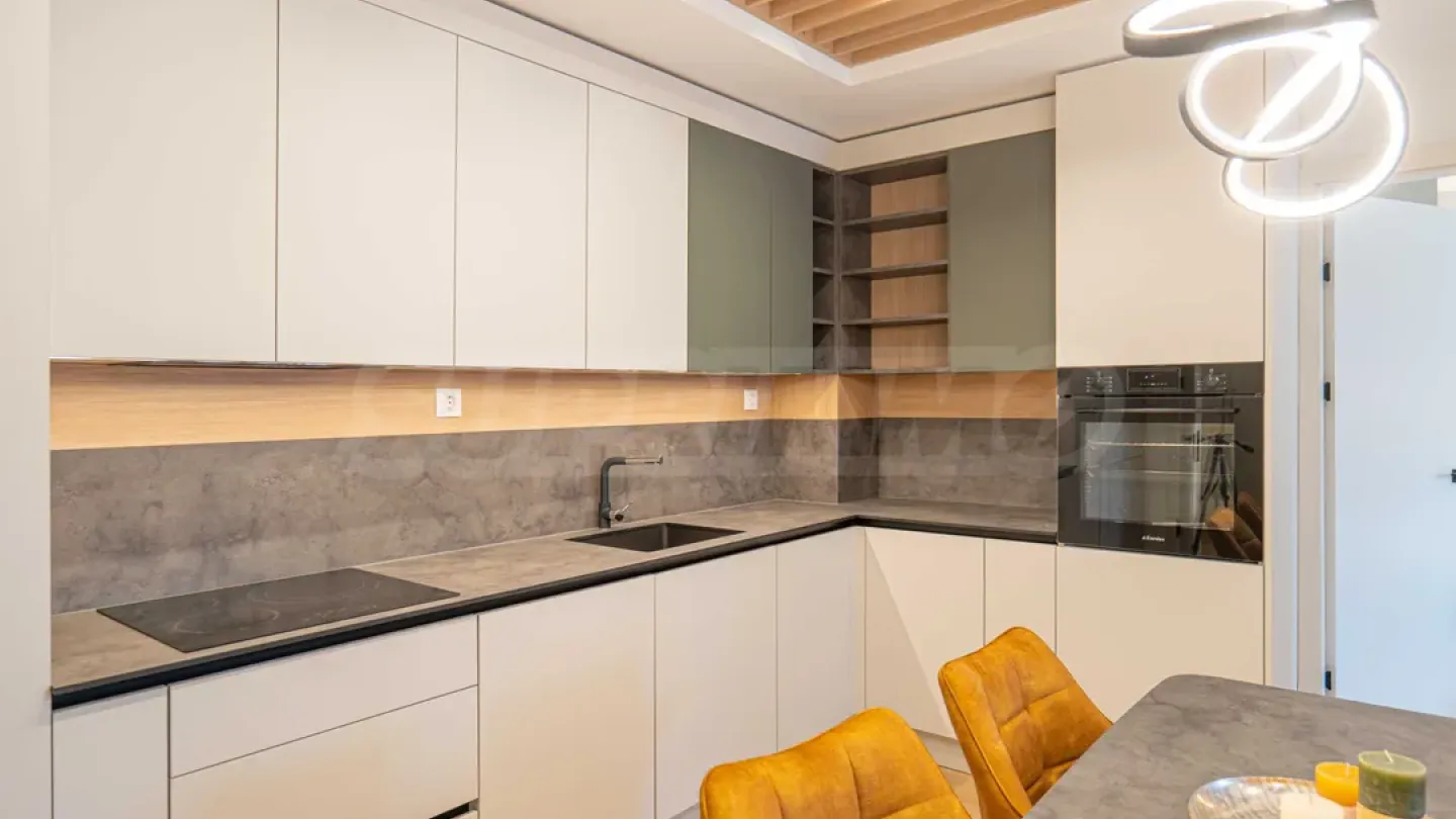 Luxurious 3-Bedroom Apartment in Sofia, RUHouse 2 - Image 4