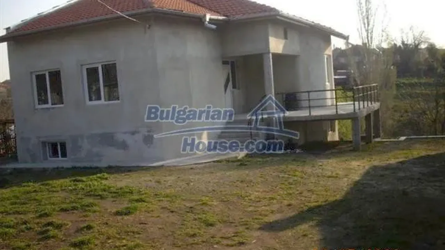 Spacious House with Garden Near Burgas – Sea & Countryside Retreat - Image 2