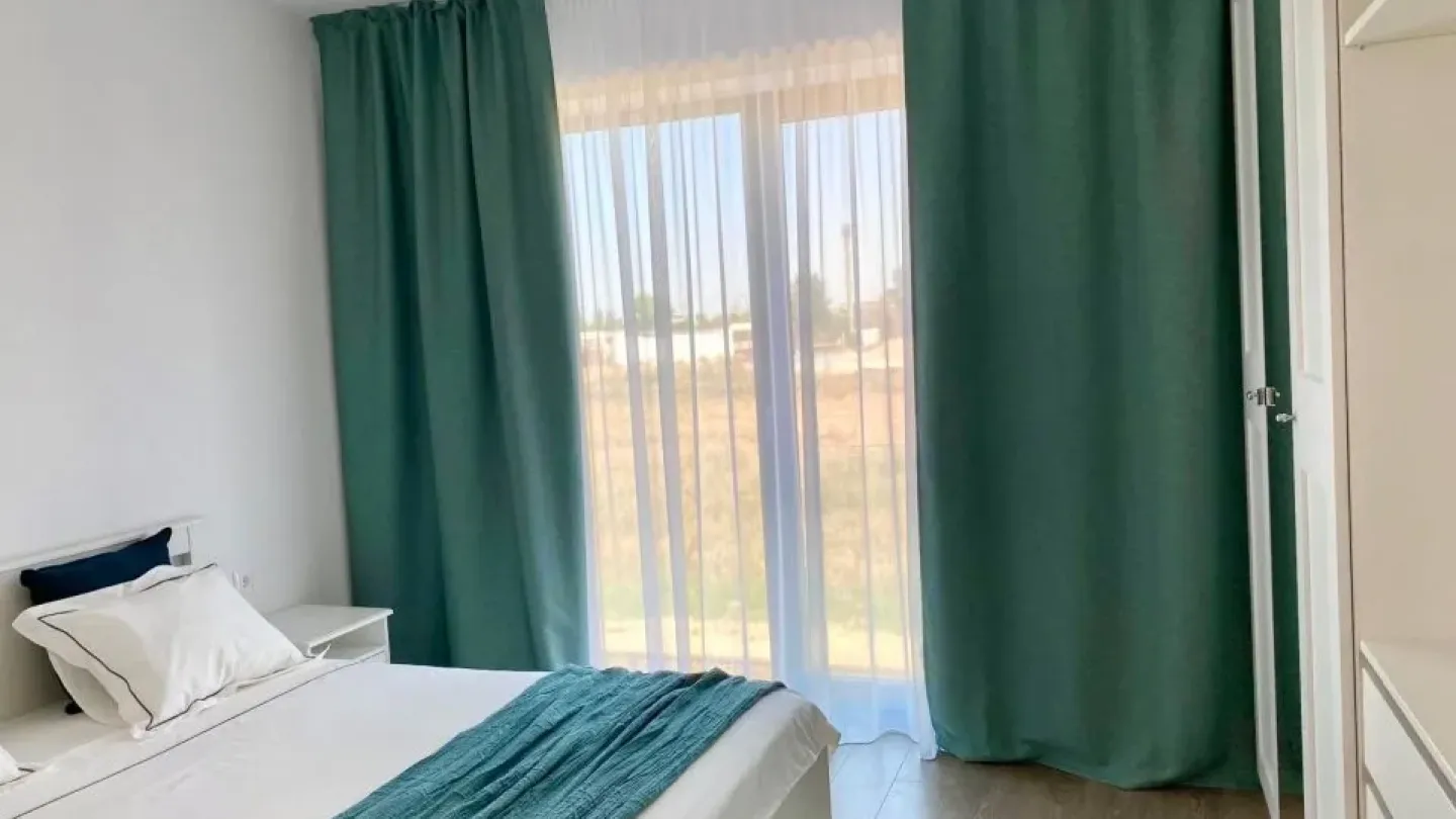 Stylish 2-Bedroom Apartment in Cloud 9, Bucharest - Rent Now - Image 5