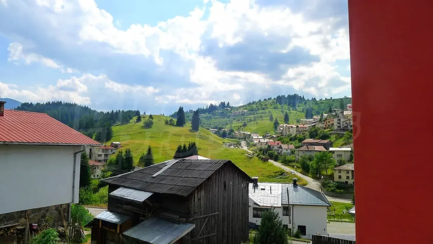 Spacious Village House Near Pamporovo Ski Resort - Image 1