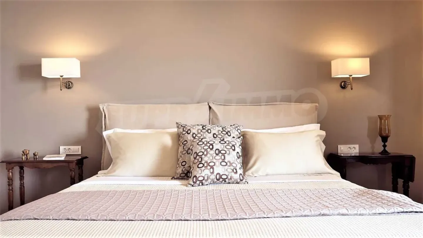 Luxury Zakynthos Villa: Six Bedrooms, Seven Bathrooms, Paradise Found - Image 2