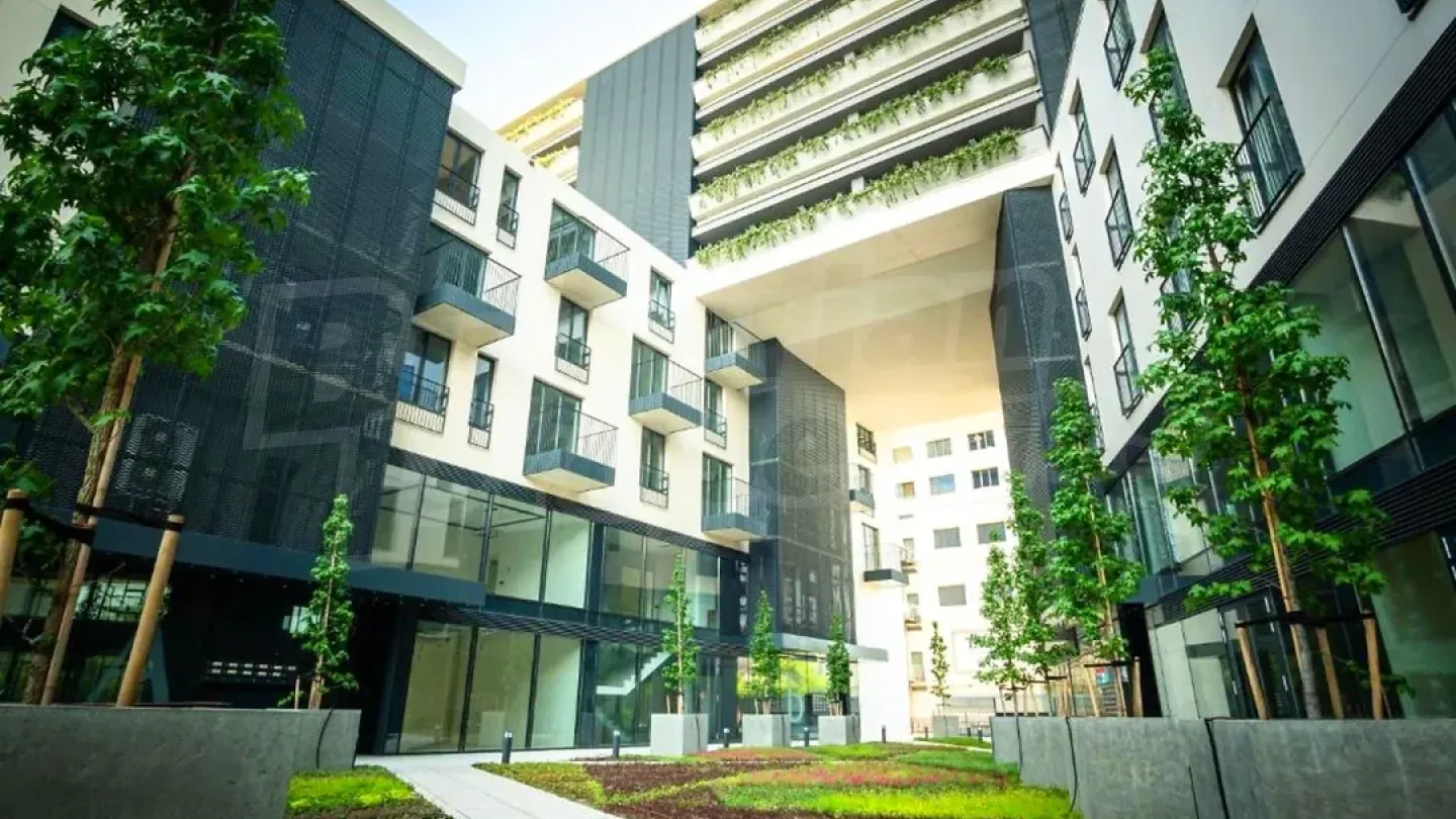 Sea View Luxury Apartment with Garage – Varna Chaika District - Image 4