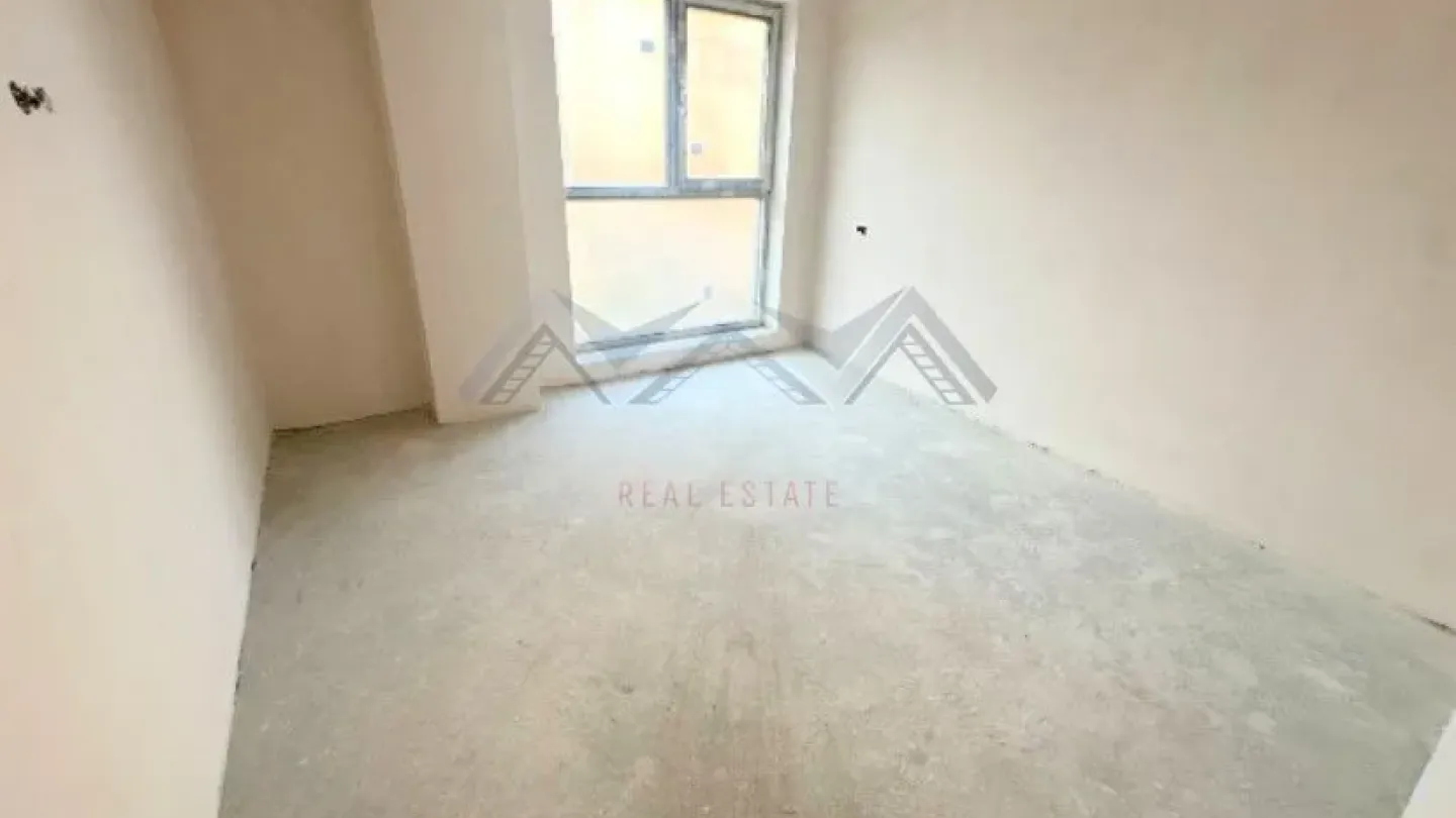 Stylish 2-Room Apartment in Otopeni City Center - New! - Image 1