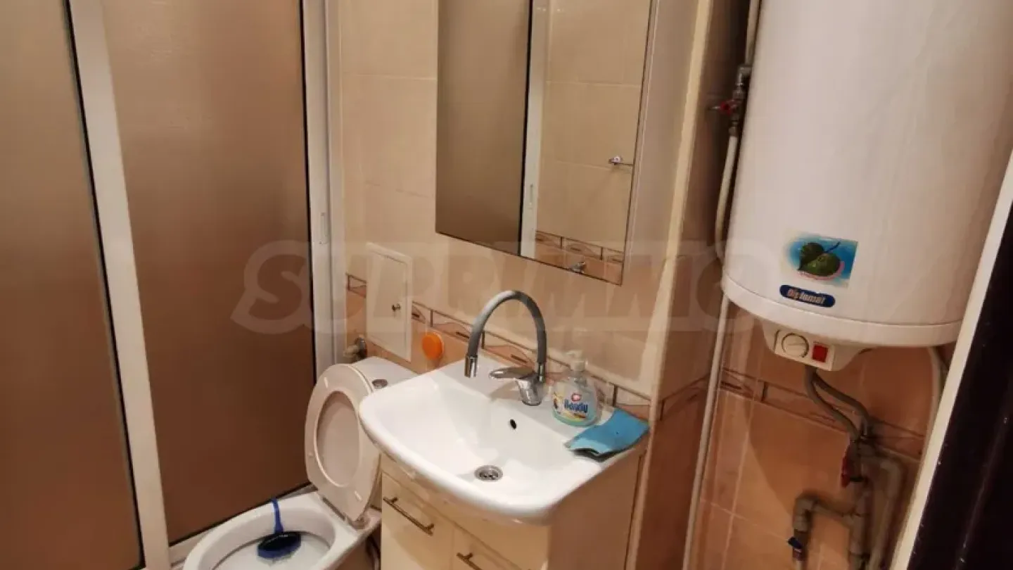 Spacious Apartment Near School and Kindergarten in Vidin - Image 5