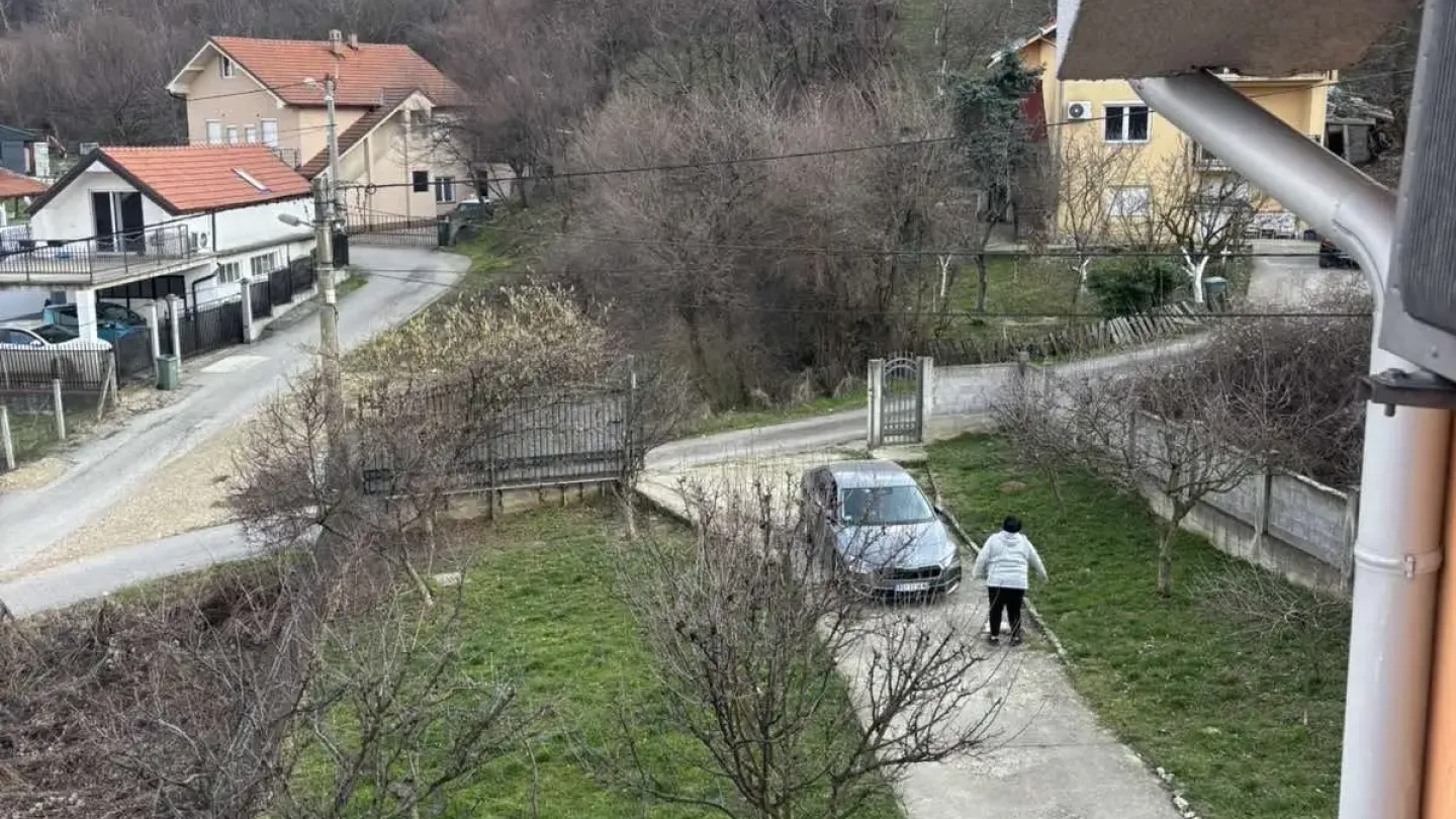 Spacious 2-Bedroom Apartment with Terrace in Quiet Kaluđerica, Belgrade - Image 5