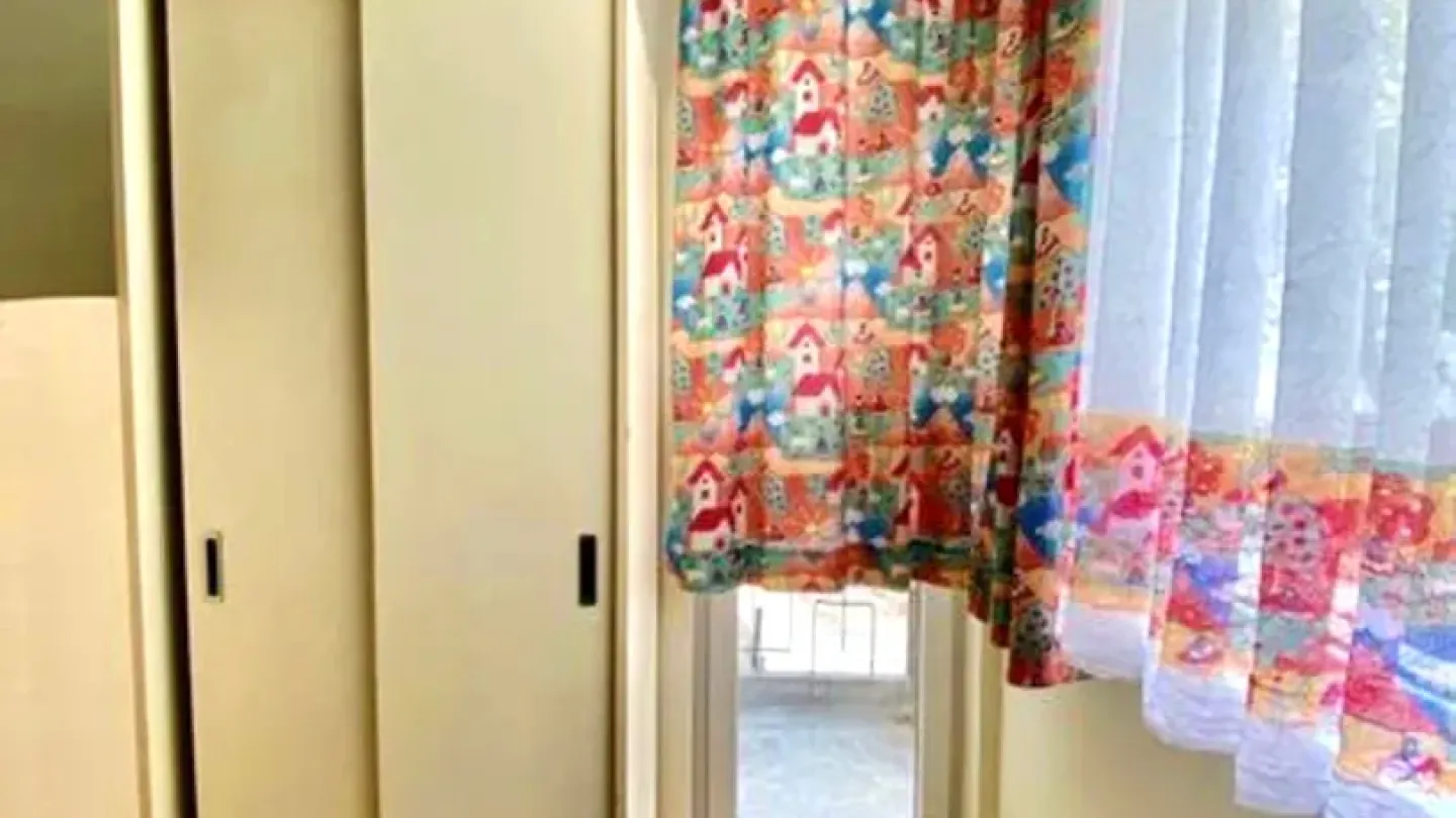 Spacious Furnished Apartment Near Varna Cathedral – Prime Location - Image 3