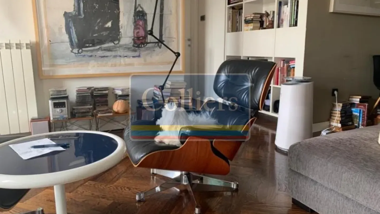 Spacious 3BR Apartment with Elevator in Central Belgrade - Image 1