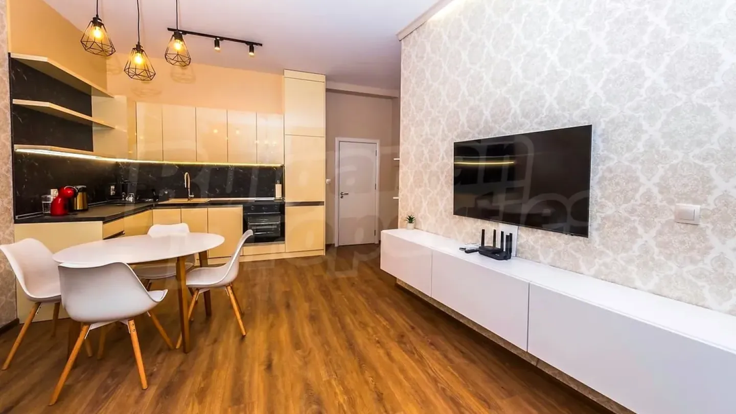 Stylish 1-Bedroom Apartment with Garage in Burgas’ Desirable Lazur District - Image 4