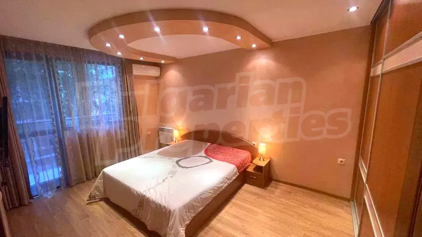 Spacious 2-Bedroom Apartment Near Borisova Garden, Burgas, Fully Furnished - Image 1