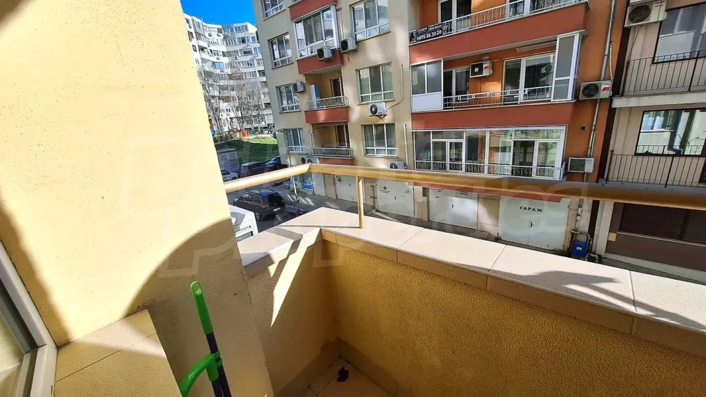 Fully Furnished 1-Bedroom Apartment in Varna's Levski 1 District - Image 1