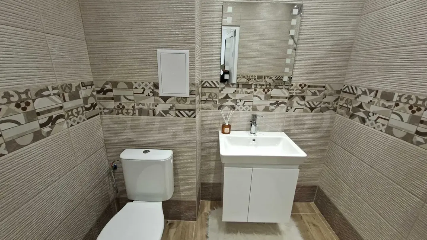 Spacious Apartment in Mladost 1, Varna - New Renovation - Image 3